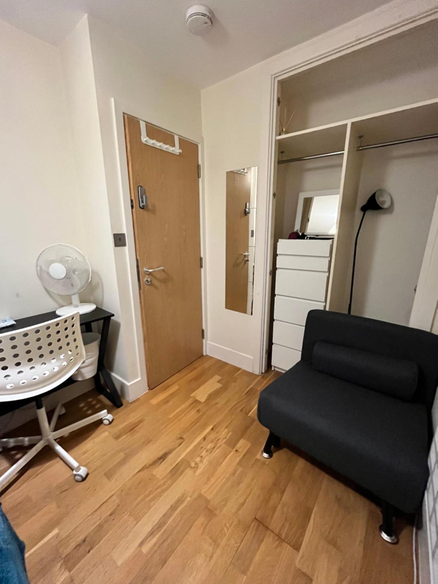 Metropolitan Coziness Private Bedrooms In Euston Station 161 London Eksteriør billede