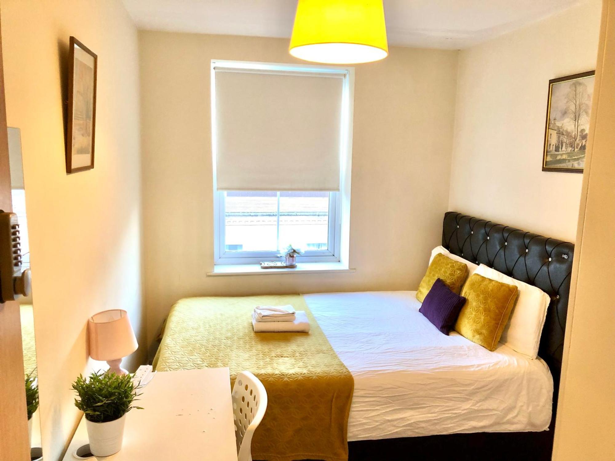 Metropolitan Coziness Private Bedrooms In Euston Station 161 London Eksteriør billede